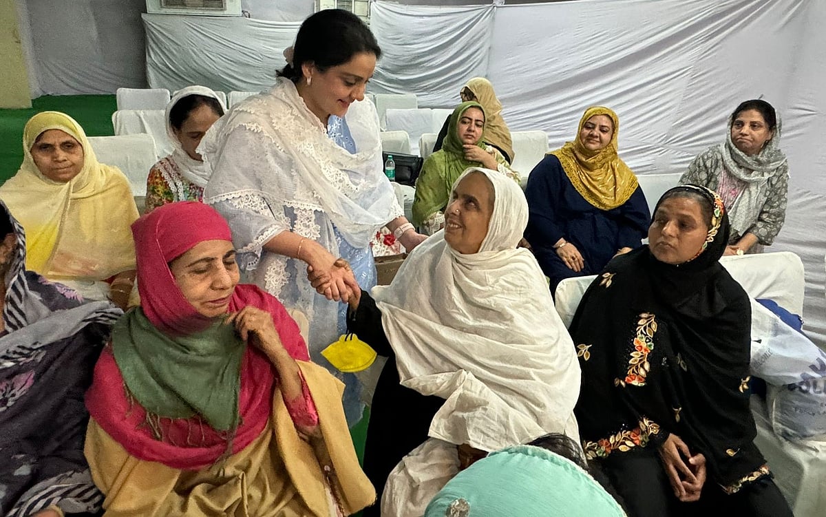 حج 2024: دہلی اسٹیٹ حج کمیٹی میں بغیر محرم حج پر جانے والی خواتین کے لیے خصوصی کیمپ منعقد