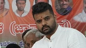 <div class="paragraphs"><p>پرجول ریونّا /&nbsp;&nbsp;iPrajwalRevanna@</p></div>