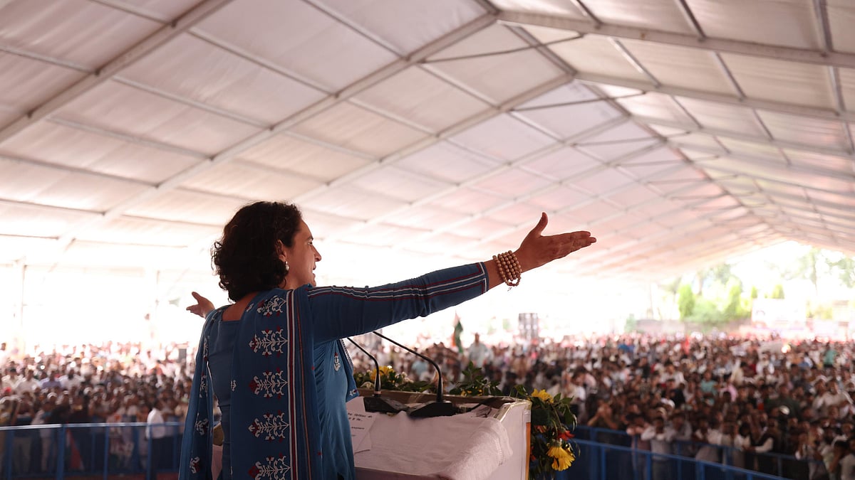 <div class="paragraphs"><p>رڑکی میں جلسۂ عام سے خطاب کرتی ہوئی پرینکا گاندھی</p></div>