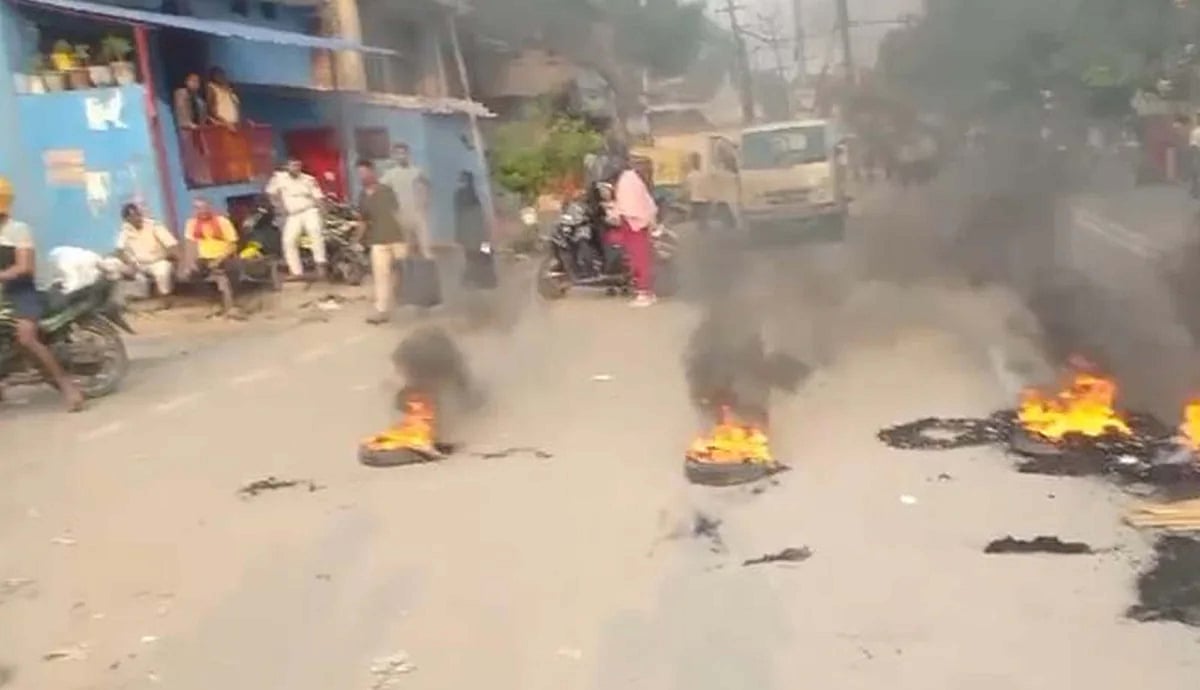 پٹنہ کے اسکول سے 3 سالہ بچے کی لاش برآمد، مشتعل اہل خانہ نے عمارت کو آگ لگا دی
