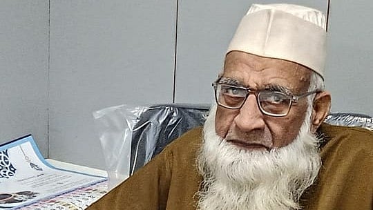 <div class="paragraphs"><p>مرحوم مولانا محمد یوسف خاں کی ایک پرانی تصویر</p></div>
