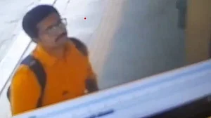 دہلی میٹرو میں وزیر اعلیٰ اروند کیجریوال کو دھمکی آمیز پیغام لکھنے والا شخص گرفتار