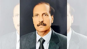 <div class="paragraphs"><p>ہارون شامی </p></div>