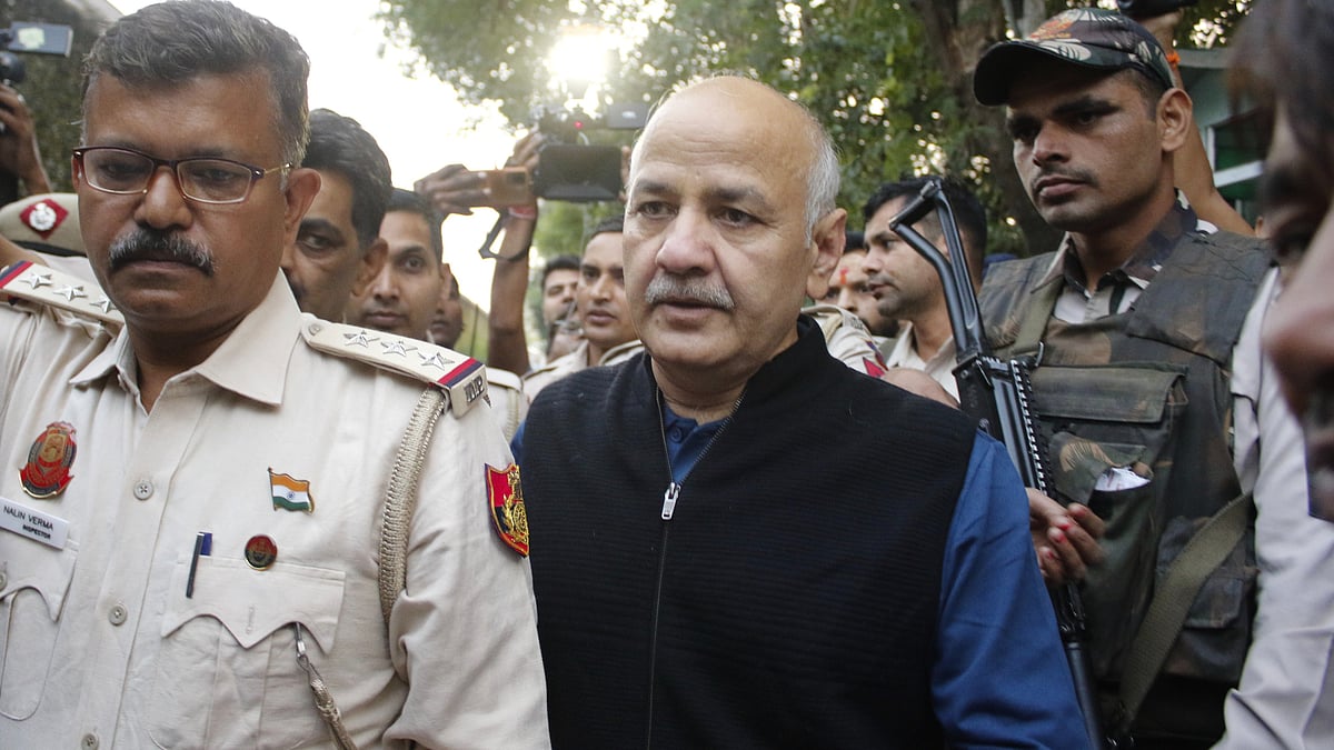 منیش سسودیا کو سپریم کورٹ سے نہیں ملی کوئی راحت، درخواست ضمانت پر سماعت 5 اگست تک ملتوی