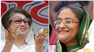 بنگلہ دیش چھوڑنے کے بعد شیخ حسینہ کا پہلا بیان آیا سامنے، خالدہ ضیا نے بھی محاذ آرائی کا کیا اعلان