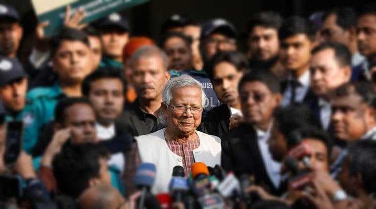 مظاہرہ و تشدد سے بے حال بنگلہ دیش اب سیلاب سے پریشان، یونس حکومت نے این جی او لیڈر اور طلبا سے مانگی مدد