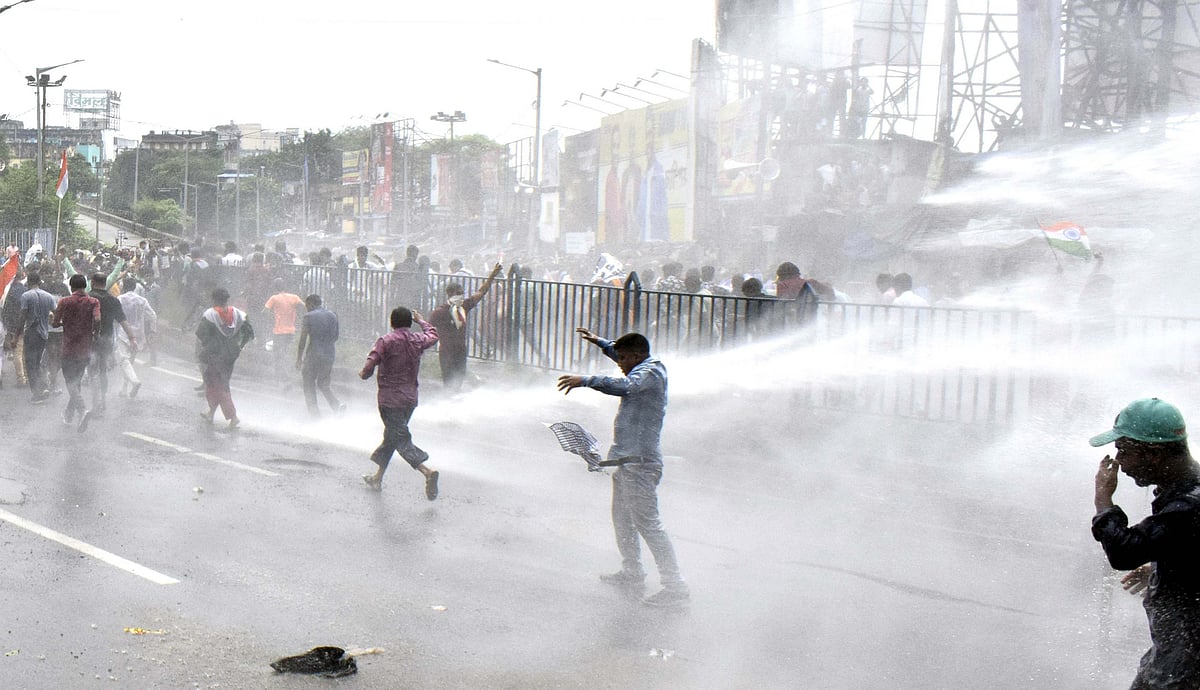 مغربی بنگال میں بند کے دوران کشیدگی اور گولی باری، بی جے پی کے دو ارکان اسمبلی زیر حراست
