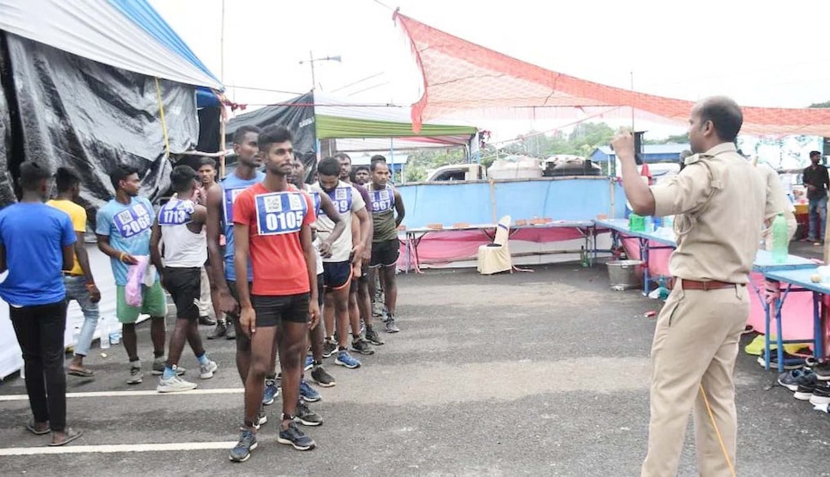 جھارکھنڈ میں کانسٹیبل بھرتی دوڑ میں بڑی تبدیلی کا فیصلہ، امیدواروں کو 10 کلومیٹر کی دوڑ سے ملے گی راحت