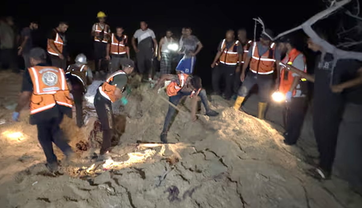 غزہ: خان یونس کے پناہ گزیں کیمپ پر اسرائیل کے میزائل حملے میں 40 فلسطینی جان بحق