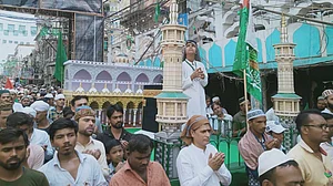 عید میلاد النبی کے مبارک موقع پر دہلی کے مختلف علاقوں میں جلسہ و جلوس کا اہتمام