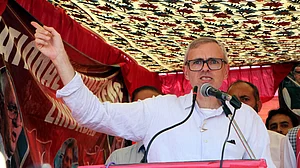 امید ہے کہ لوگ نیشنل کانفرنس-کانگریس الائنس کے امیدواروں کو ووٹ دیں گے: عمر عبداللہ