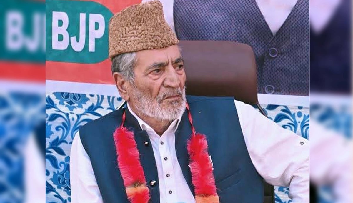 جموں و کشمیر: سابق وزیر مشتاق بخاری کا انتقال، عمر عبداللہ، محبوبہ مفتی، رویندر رینہ کا اظہار تعزیت