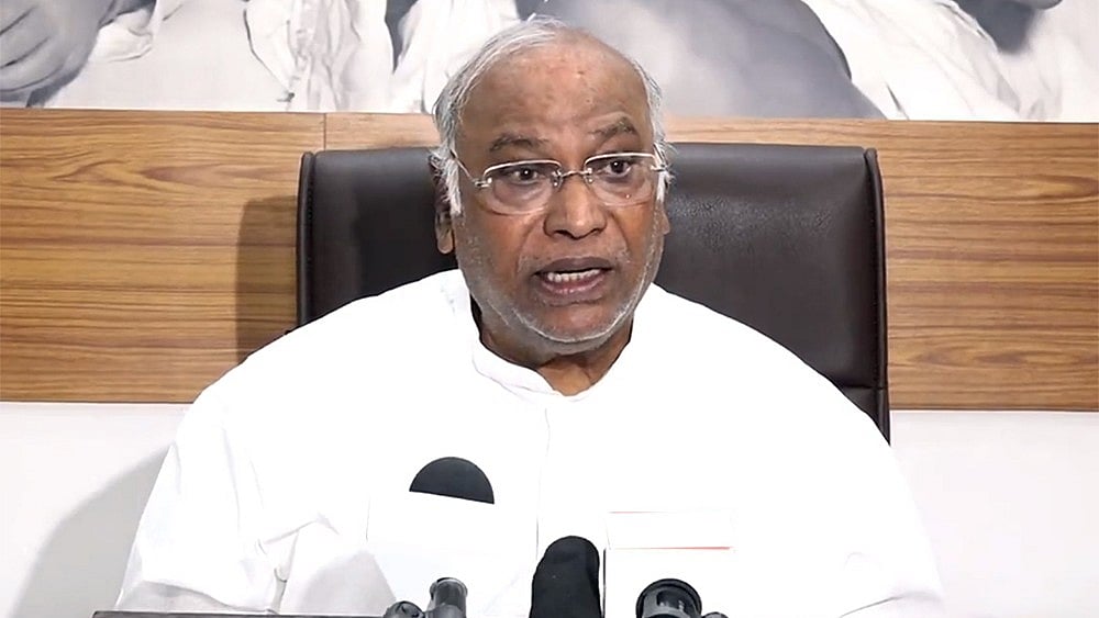 جھارکھنڈ میں کانگریس نے امیدواروں کی دوسری فہرست جاری کی، کے این ترپاٹھی کو ٹکٹ ملا