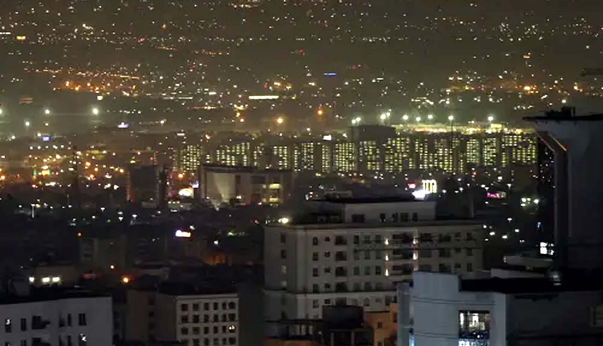 اسرائیل کے ایران پر حملے: ایران اور عراق نے فضائی حدود بند کر دیں، امریکہ کا جوابی کارروائی سے گریز کا مطالبہ