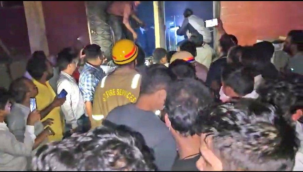جھانسی کے میڈیکل کالج میں آگ لگنے کا سانحہ، دو بڑی لاپرواہیوں کا انکشاف