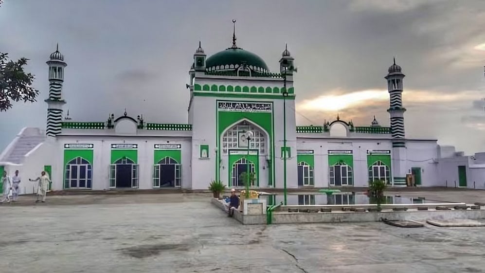 <div class="paragraphs"><p>سنبھل جامع مسجد، تصویر&nbsp;<a href="https://x.com/karishma_aziz97">@karishma_aziz97</a></p></div>