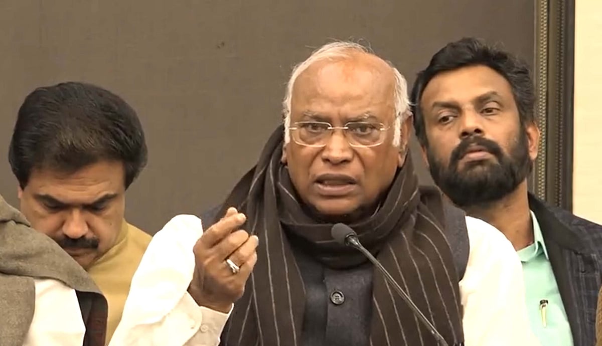 جگدیپ دھنکھڑ کا رویہ آئینی اصولوں کے خلاف، کانگریس صدر ملکارجن کھڑگے کا بیان
