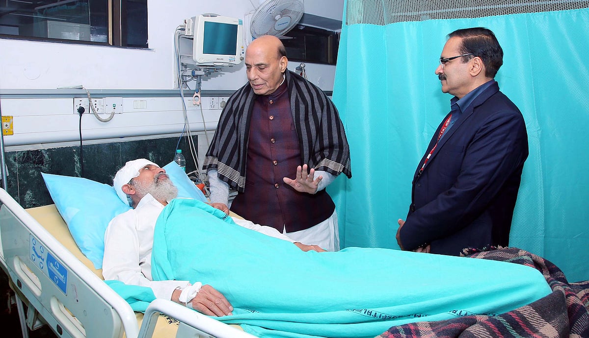’دھکا مار سیاست‘ سے پارلیمنٹ کا وقار مجروح...سہیل انجم