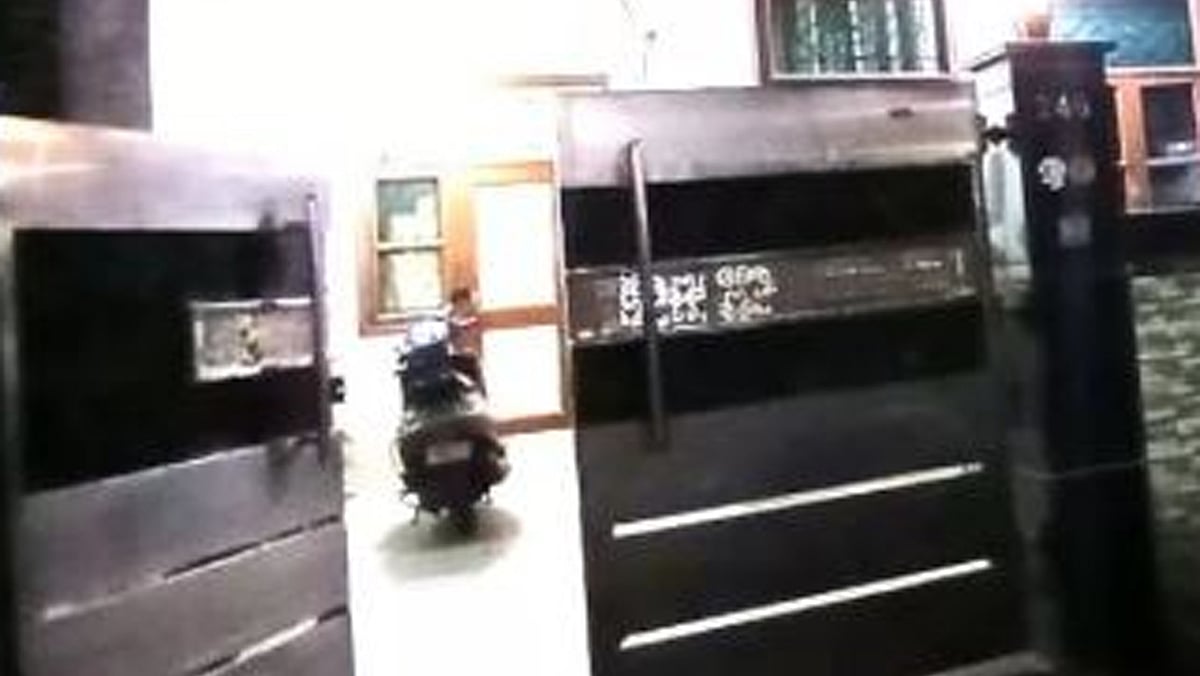 اوم برلا کے رشتہ دار کے گھر پر چوروں نے کیا ہاتھ صاف، 1 کروڑ کی چوری سے متھرا پولیس میں ہڑکمپ