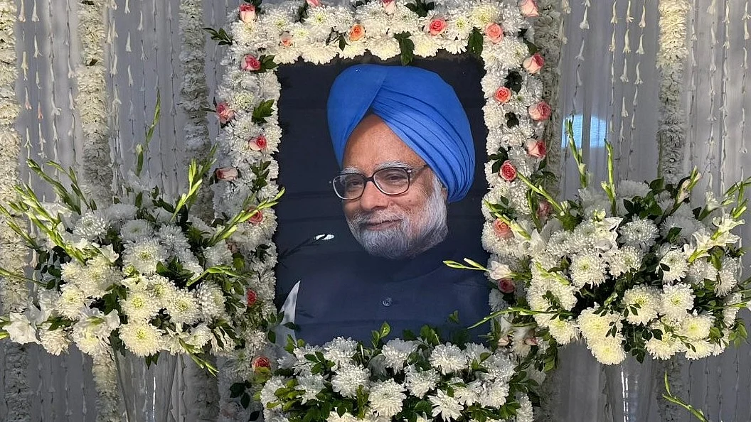 <div class="paragraphs"><p>ڈاکٹر منموہن سنگھ، تصویر&nbsp;<a href="https://x.com/INCIndia">@INCIndia</a></p></div>