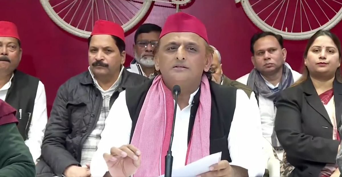 سنبھل تشدد پر سماجوادی پارٹی نے پیش کی رپورٹ، اکھلیش یادو نے کہا ’بی جے پی نے افسران کے ساتھ مل کر تشدد کو دیا انجام‘