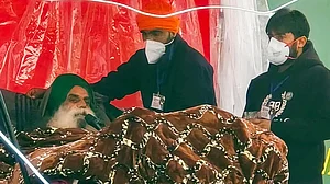 کسان لیڈر کا حکومت کو انتباہ- ’اگر ڈلیوال کو کچھ ہوا تو مرکز حالات پر قابو نہیں رکھ پائے گا‘