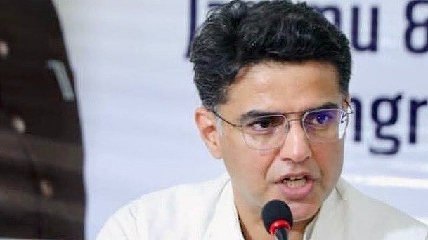 جی ایس ٹی کے جبر سے چھوٹے و درمیانے درجے کے تاجروں کو نجات دیں: سچن پائلٹ