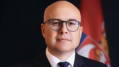 ریلوے اسٹیشن کی چھت کا گرنا سربیائی وزیر اعظم کے لیے کیوں بن گیا وبالِ جان؟ عہدہ سے دینا پڑا استعفیٰ