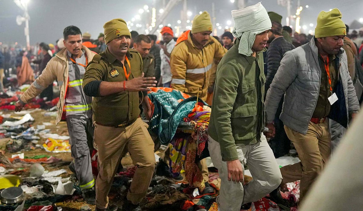 مہاکمبھ میں بھگدڑ انتظامیہ کی ناکامی، عقیدت مندوں کی حفاظت یقینی بنائی جائے، کانگریس صدر ملکارجن کھڑگے کا بیان