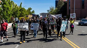 ٹرمپ کا فلسطین حامی مظاہرین کے خلاف اقدام، ویزے منسوخی اور ملک بدری کا اعلان
