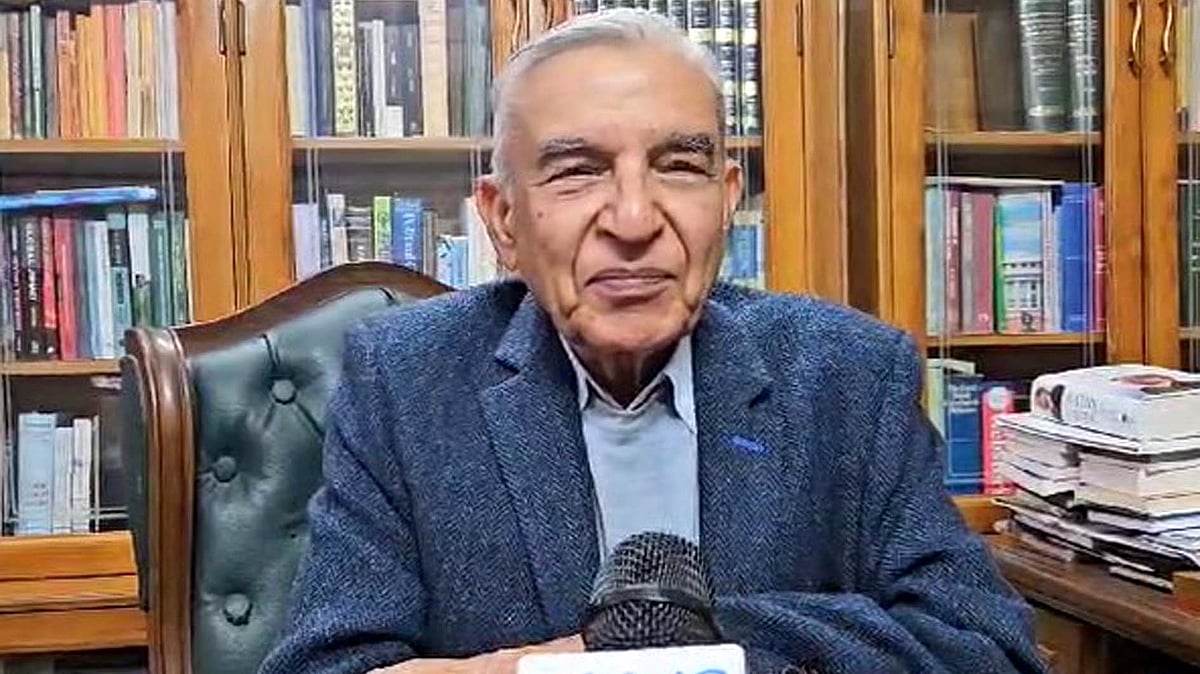 <div class="paragraphs"><p>پون بنسل / آئی اے این ایس</p></div>