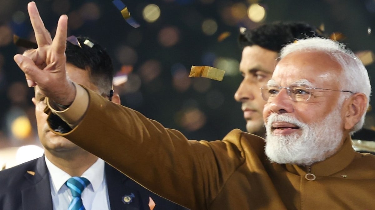 مودی کے غیر ملکی دورے سے واپس آنے کے بعد بی جے پی حکومت بنانے کا دعویٰ پیش کر سکتی ہے