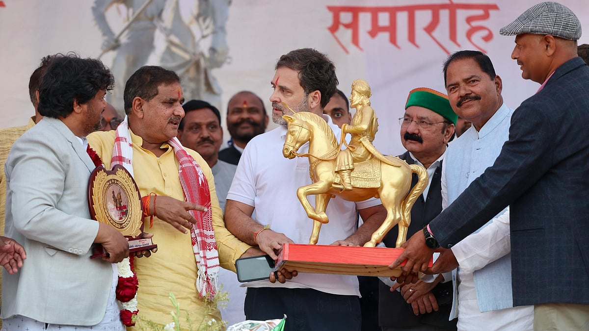 <div class="paragraphs"><p>رائے بریلی میں ایک تقریب کے دوران راہل گاندھی، تصویر @INCIndia</p></div>