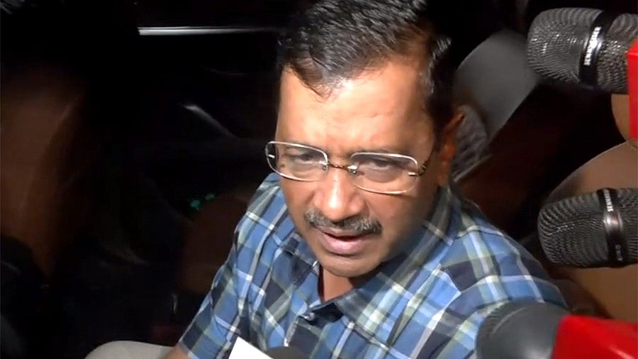 کیا کیجریوال حکومت کے وزراء نے بجلی اور پانی کے بلوں پر لاکھوں روپے خرچ کیے؟