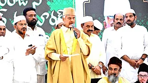 آندھرا کے وزیر اعلیٰ چندرابابو نائیڈو کا مسلمانوں سے وقف جائیدادوں کی حفاظت اور فلاح و بہبود کا وعدہ