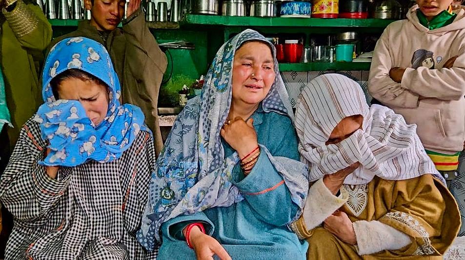 پہلگام دہشت گردانہ حملہ: صرف ہندو نہیں، مسلم شخص کو بھی شر پسندوں نے اتارا موت کے گھاٹ