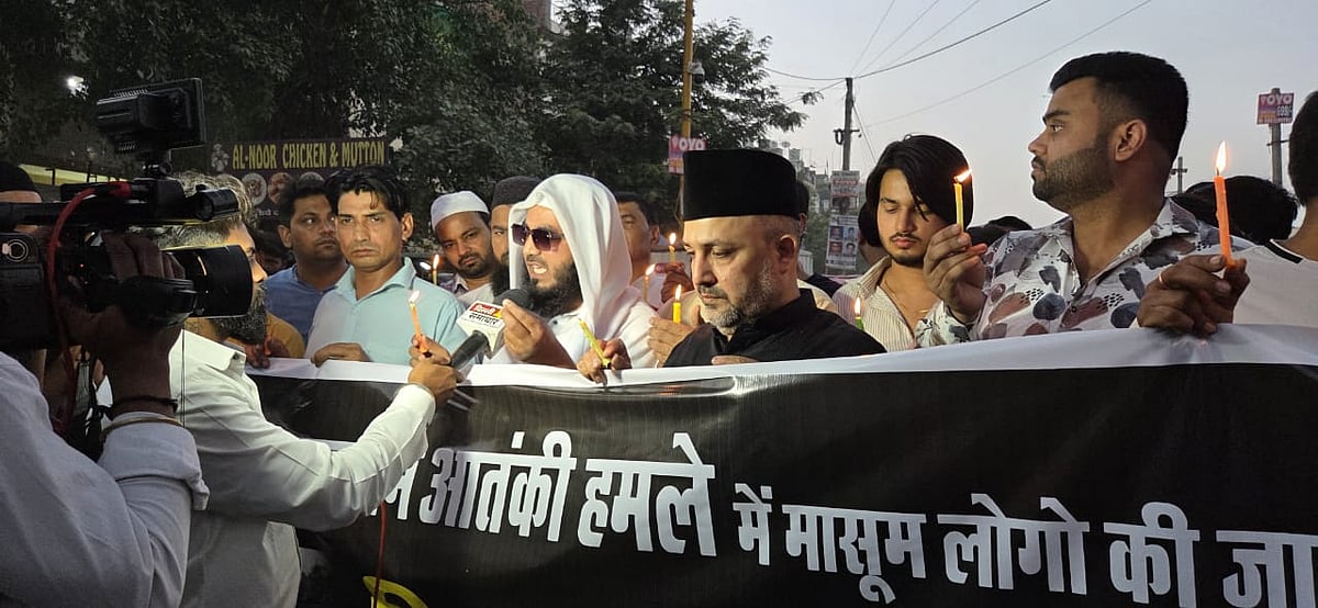 پہلگام حملہ: این ایس یو آئی نے مہلوکین کو پیش کیا خراج عقیدت، ملی کونسل کا اظہارِ رنج و غم، نانگلوئی میں نکلا کینڈل مارچ