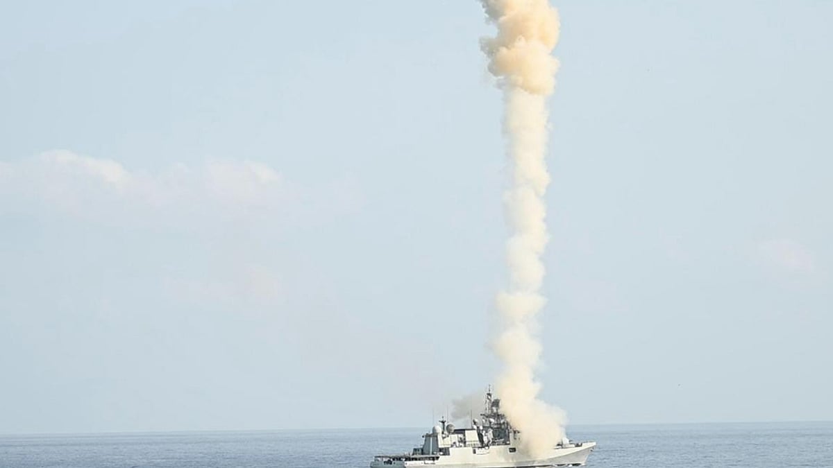 <div class="paragraphs"><p>تصویر&nbsp;<a href="https://x.com/indiannavy">@indiannavy</a></p></div>