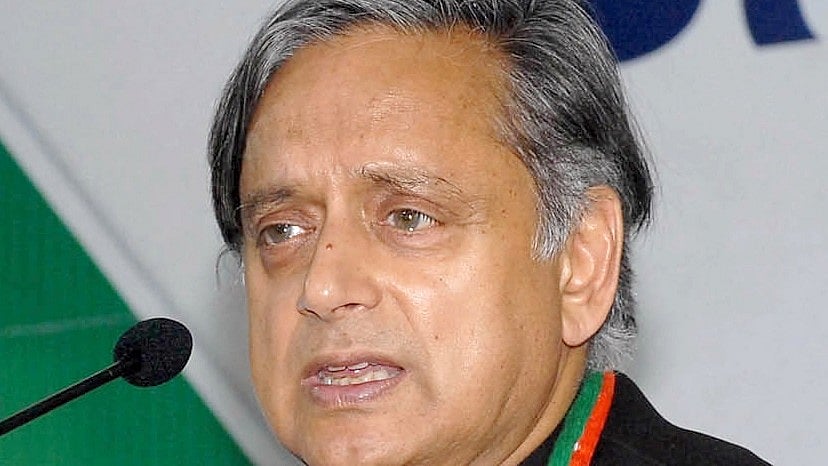 'خون بہا تو آپ کا حصہ زیادہ ہوگا'، ششی تھرور کا بلاول بھٹو کو منہ توڑ جواب
