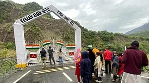 کشمیر میں 50 سیاحتی مقامات کیے گئے بند، سیکوریٹی ایجنسیوں کی سفارش پر انتظامیہ کا فیصلہ