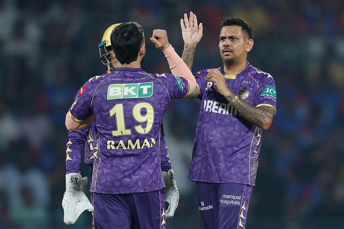 <div class="paragraphs"><p>سنیل نرائن وکٹ لینے کے بعد جشن مناتے ہوئے، تصویر&nbsp;<a href="https://x.com/IPL">@IPL</a></p></div>