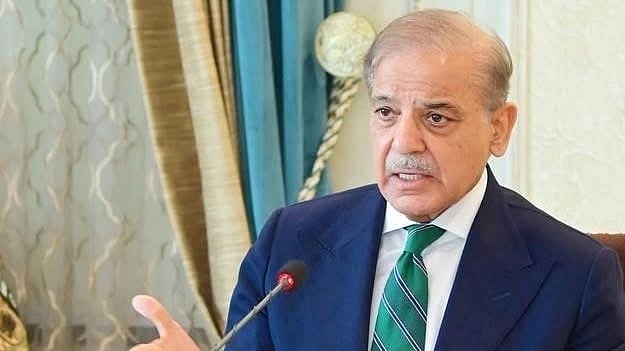 پاکستانی وزیر اعظم شہباز شریف نے پاک پارلیمنٹ میں کئے کئی متضاد دعوے
