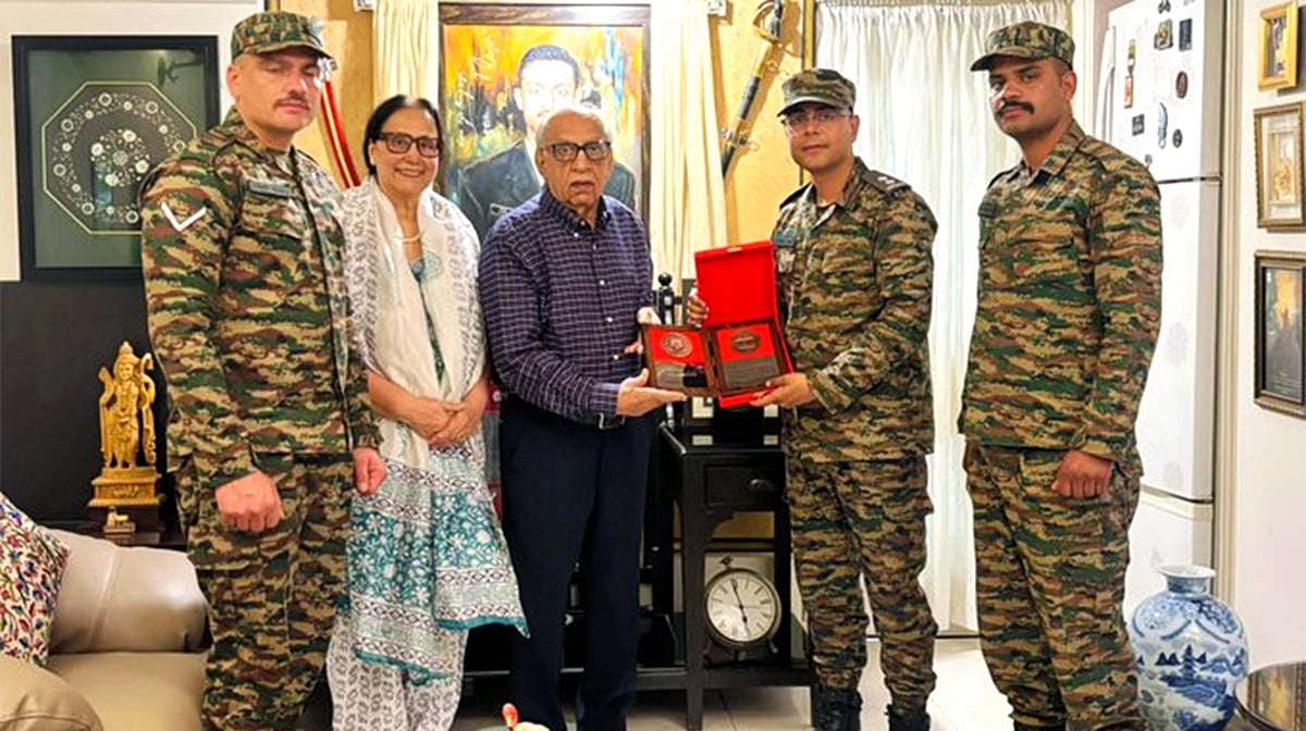 کرگل وجے دیوس: کیپٹن وجینت تھاپر سمیت 65 شہیدوں کے اہل خانہ کی فوج نے عزت افزائی کی