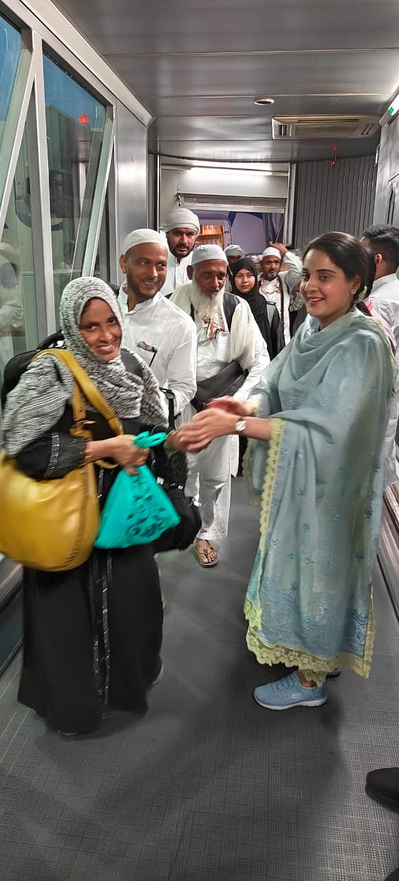 حج 2025: حجاج کرام کی واپسی کا سلسلہ اختتام پذیر، آخری پرواز سے 401 حاجیوں کی دہلی واپسی