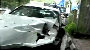 دہلی کے وسنت وِہار میں آڈی کار نے فٹ پاتھ پر سو رہے 5 لوگوں کو کچلا، نشے کی حالت میں ڈرائیور گرفتار