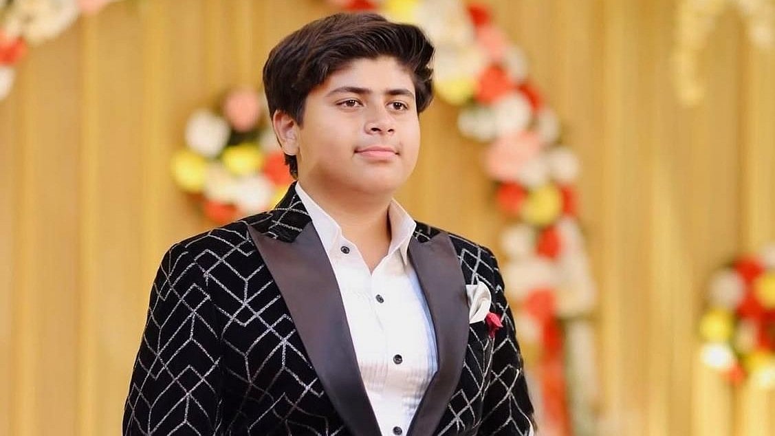 سنسکرت کے امتحان میں مسلم طالب علم عبدالاحد نے تیسری رینک حاصل کی