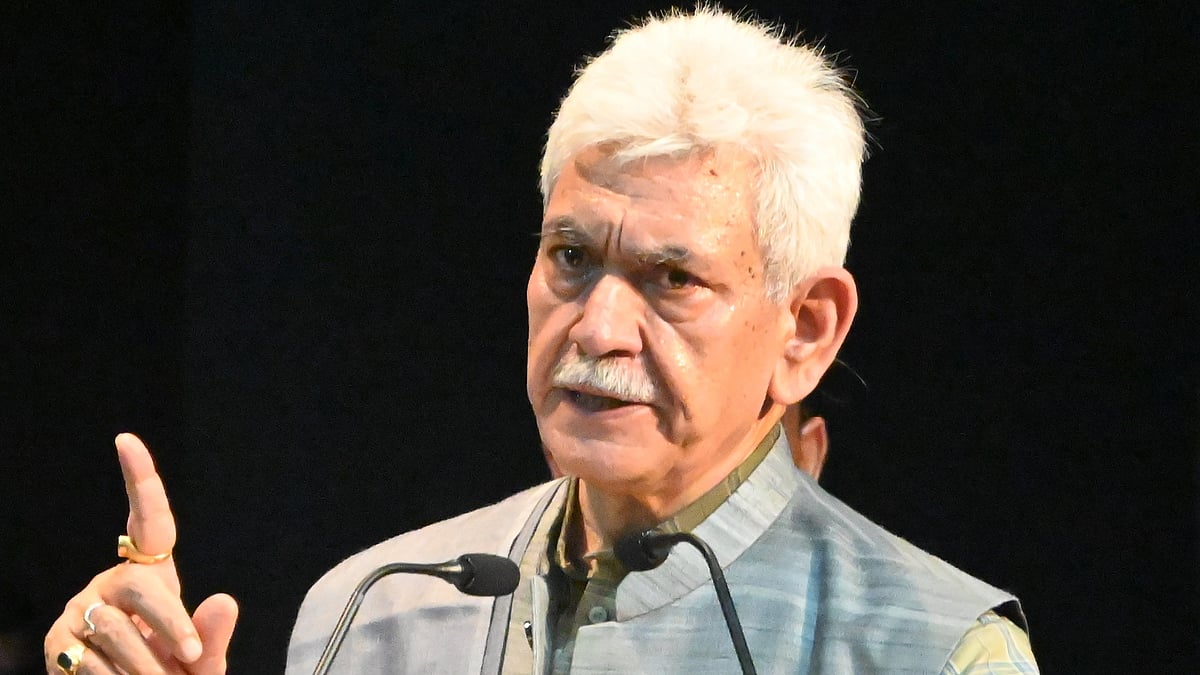 جموں وکشمیر انتظامیہ نے ریاست مخالف بیانیہ کو فروغ دینے کی پاداش میں 25 کتابوں کوضبط کرنے کا حکم دیا