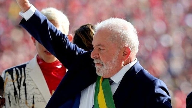 روسی رہنما ولادیمیر پوتن نے برازیل کے صدر سے بات چیت کی