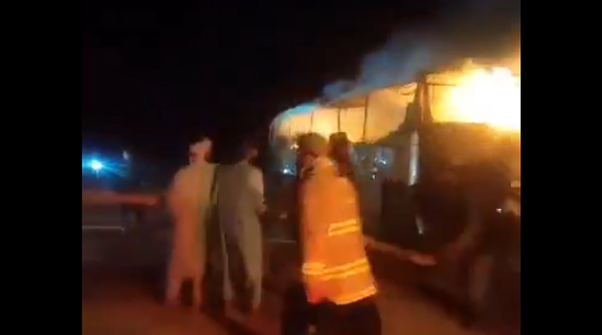  افغانستان میں خوفناک سڑک حادثہ، 17 بچوں سمیت 71 افراد کی موت