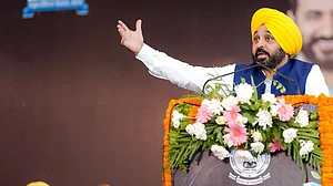 بارش کی وجہ سے پنجاب کےتمام ا سکول چار دن کے لئے بند